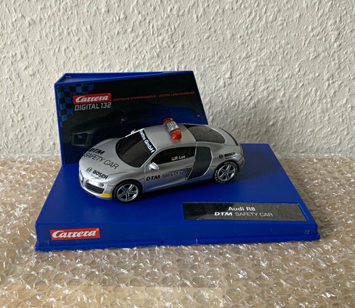 Carrera digital 132 - carrera, r8